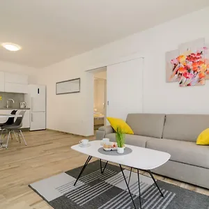 Petra Apartament